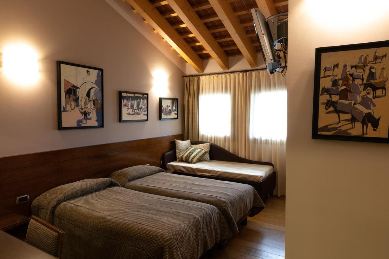 Castello Di Godego Hotel Locanda Al Sole מראה חיצוני תמונה